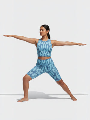 FTFO || BIG BRAND LOW PRICE Adidas yoga crop tank top in blue allover print with high neck and soft Adisoft fabric