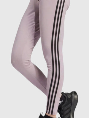 Legging Adidas Future Icons 3-Stripes warna ungu muda dengan aksen tiga garis hitam ikonik di sisi samping