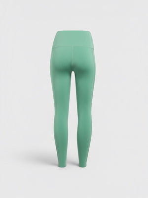 Legging olahraga wanita FTFO || BIG BRAND LOW PRICE warna hijau mint dengan potongan 7/8 dan pinggang tinggi.