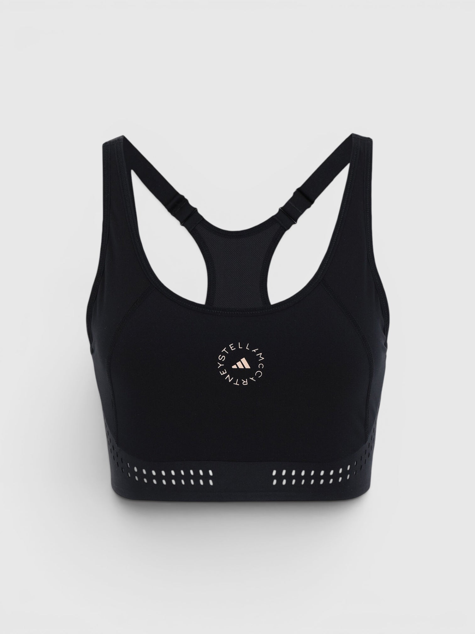 Sport bra hitam FTFO || BIG BRAND LOW PRICE dengan desain racerback, teknologi AEROREADY, dan detail laser-cut elegan.