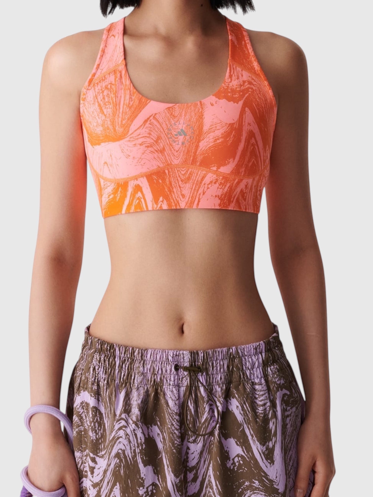 FTFO || BIG BRAND LOW PRICE Adidas by Stella McCartney sport bra oranye bermotif marmer dengan desain racerback suportif