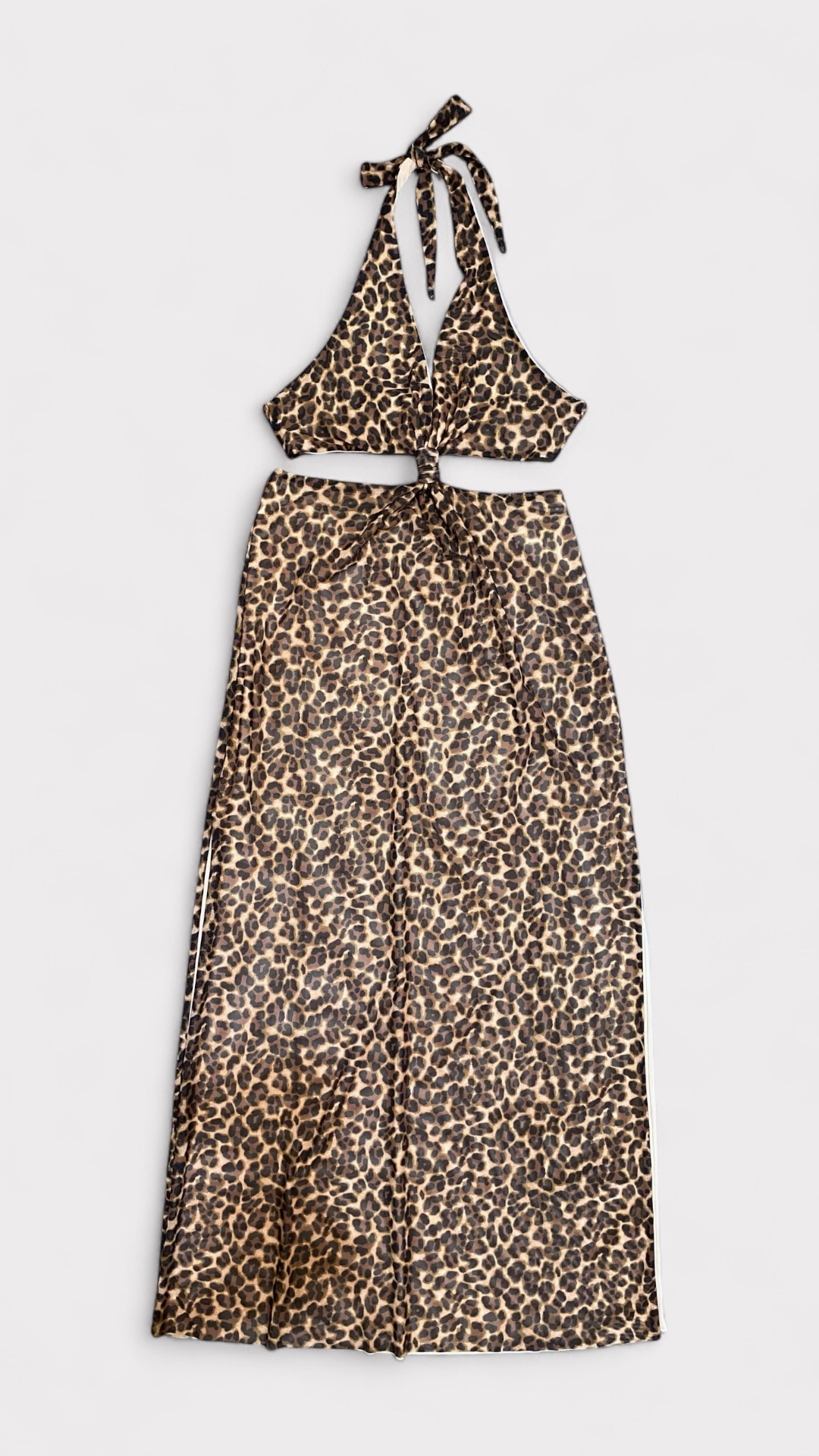 WOMEN’S DRESS VS