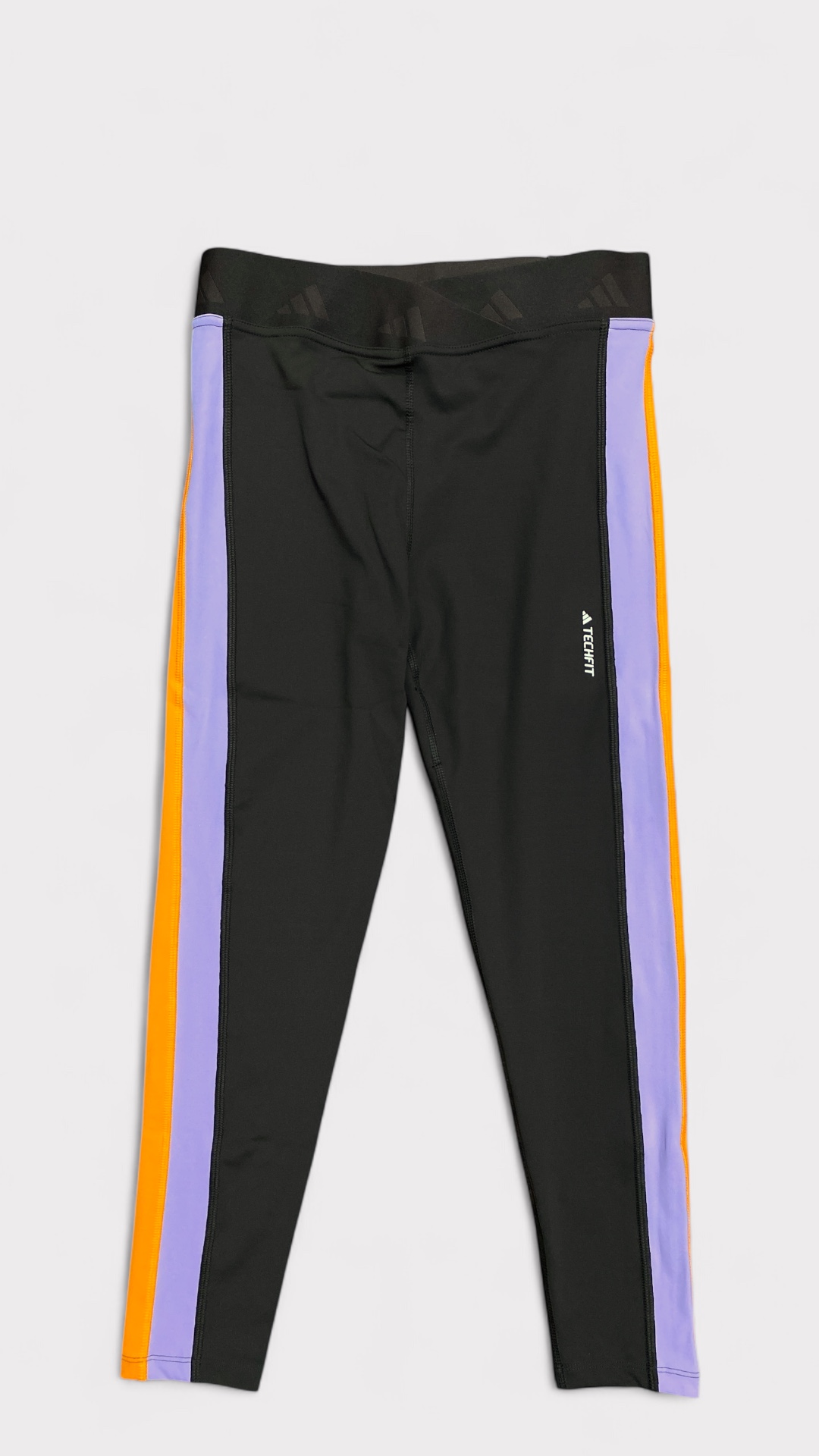 WOMEN’S LEGGING ADS