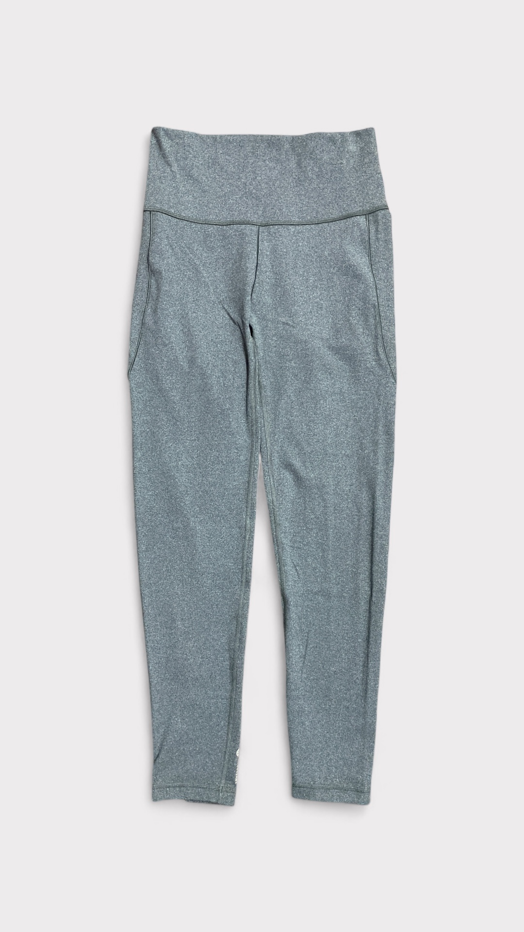 WOMEN’S LEGGING ADS